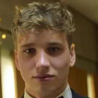 Jonas T.